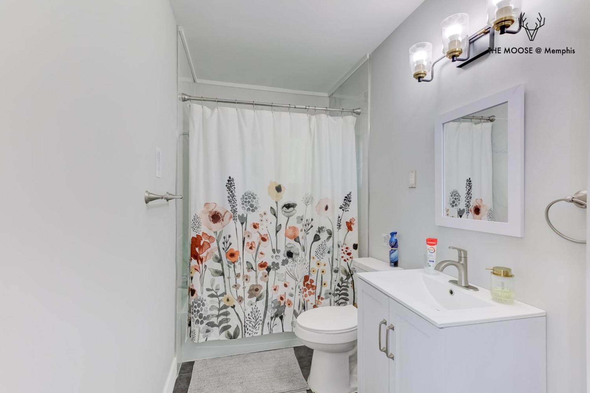 Apartamento The Moose #11 - Luxe Modern Loft With King Bed, Free Parking & Wi-Fi Memphis Exterior foto